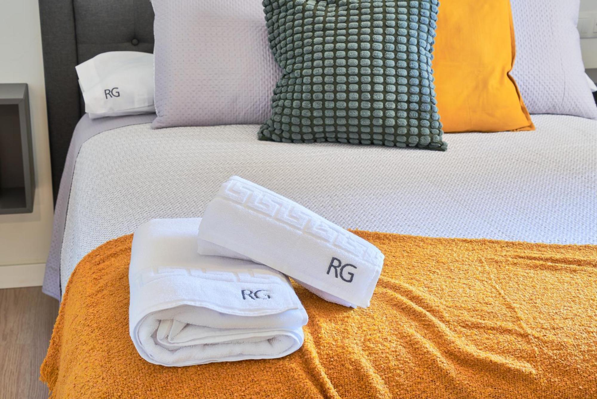 Rg Duque De Aveiro Hotel Малага Екстериор снимка