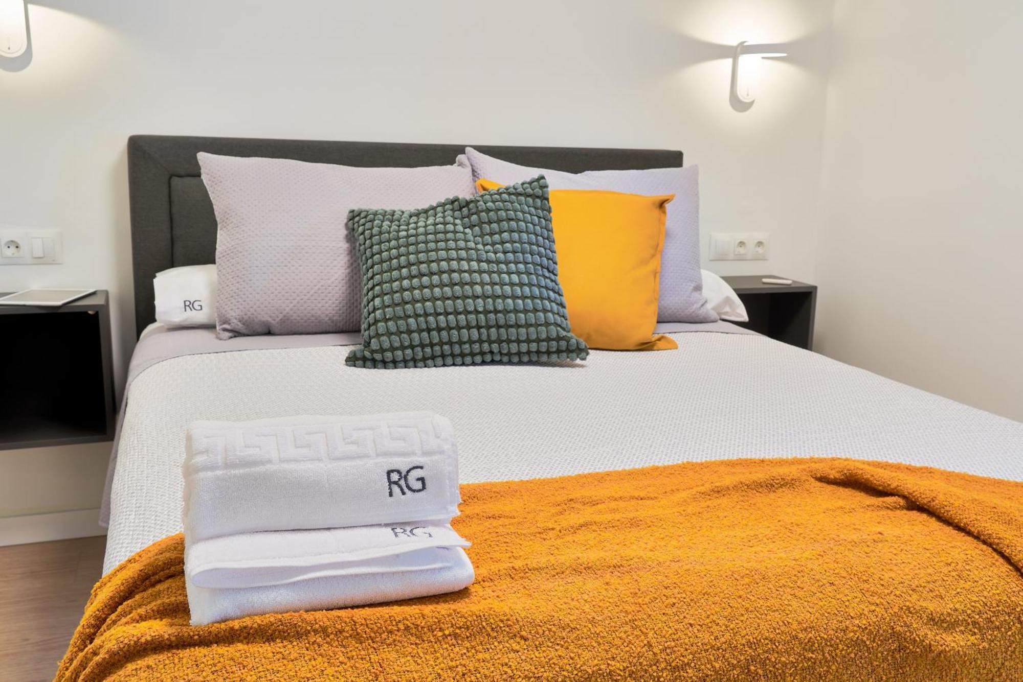 Rg Duque De Aveiro Hotel Малага Екстериор снимка